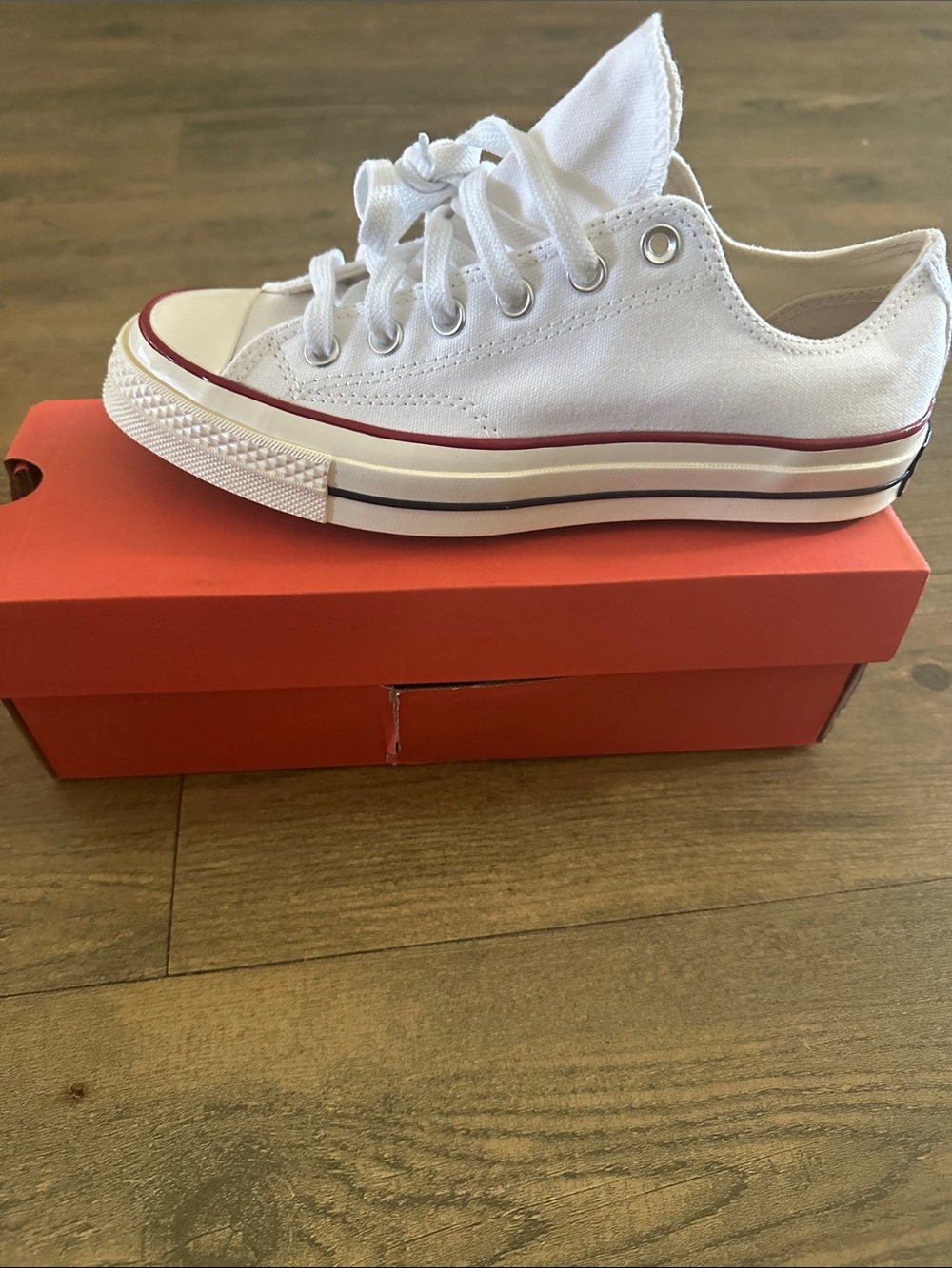 Chuck 70 Ox White Low-Top Canvas Sneakers with Red Tri